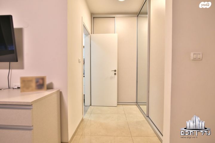 דירת גן, הברוש, נווה גנים, קרית מוצקין