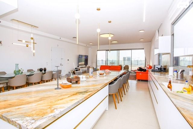 גג/ פנטהאוז, קרית קריניצי, רמת גן