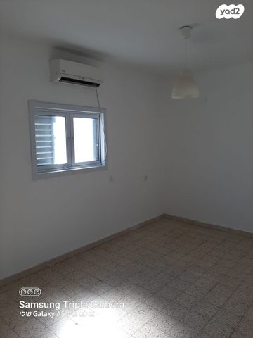 דו משפחתי, אליעזר קפלן 23, נווה דוד, רמלה