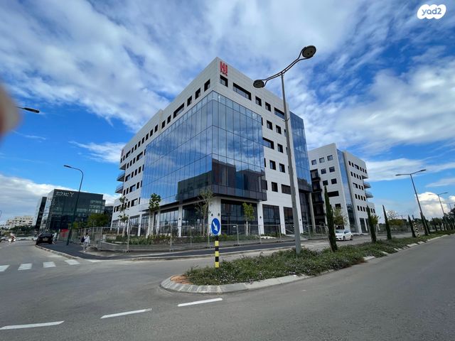 חנויות/ שטח מסחרי, אילן רמון, שאר העיר, נס ציונה