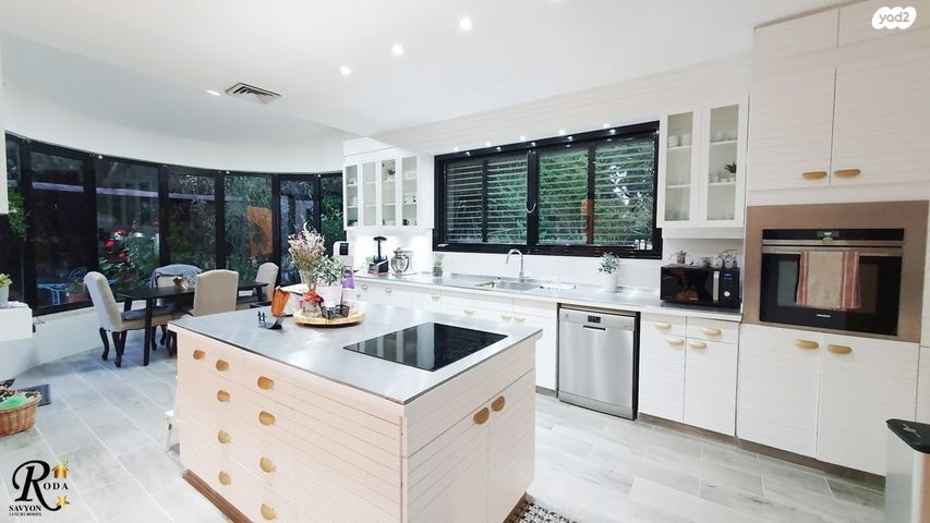 בית פרטי/ קוטג', סביון