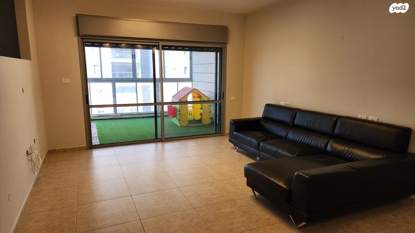 דירה, שדרות הציונות 79, ברנע, אשקלון