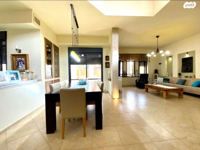 בית פרטי/ קוטג', שאר העיר, עומר