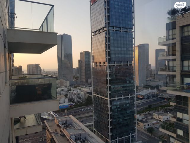 דירה, שדרות ההשכלה 17, ביצרון ורמת ישראל, תל אביב יפו