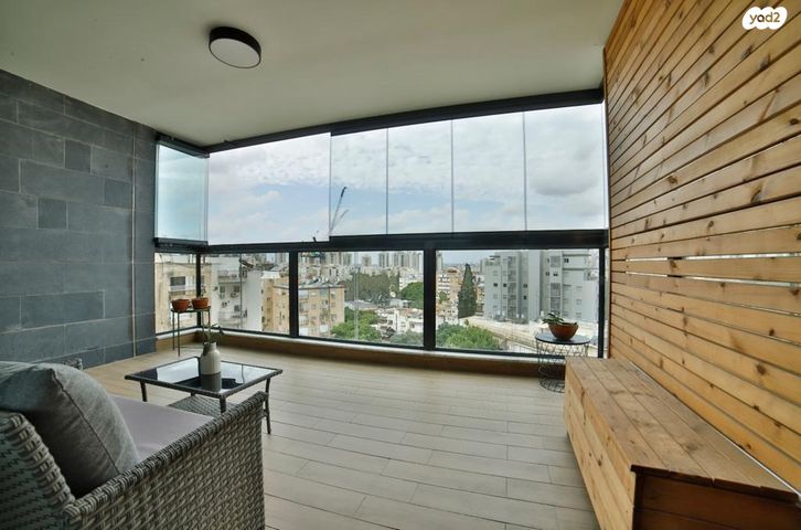 דירה, פתח תקווה