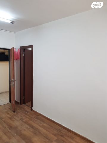 משרדים, הלל 24, מרכז העיר, ירושלים