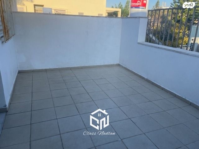 גג/ פנטהאוז, רמת חן, רמת גן