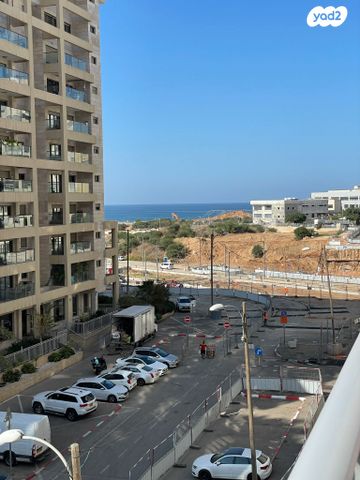 פרופ' יובל נאמן 