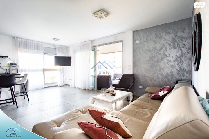 דירה, נוף הטיילת, נתניה