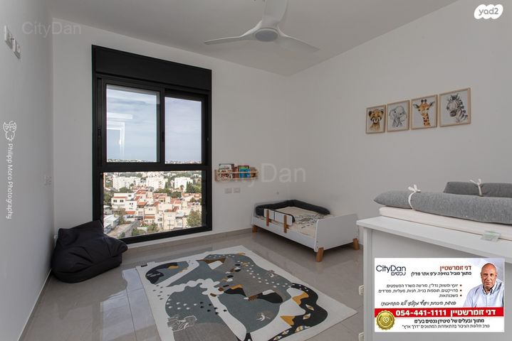 דופלקס, יהורם גאון, גבעת זמר, חיפה