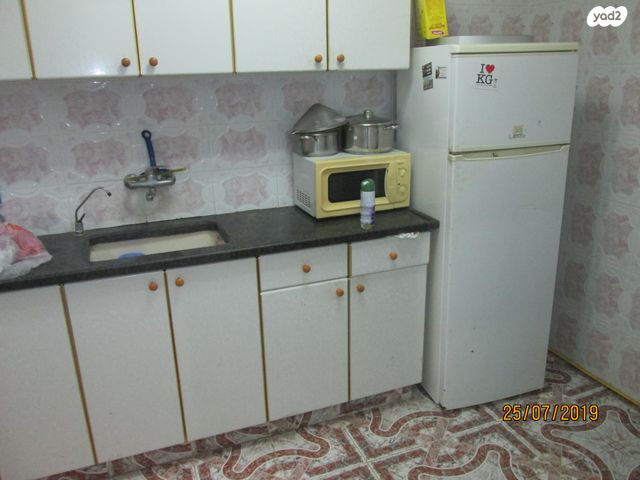 דירה, בני ישראל, קרית גת