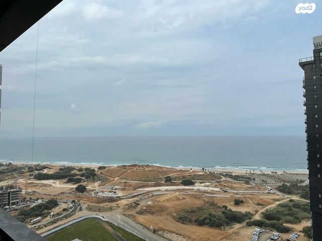 אריק איינשטיין 