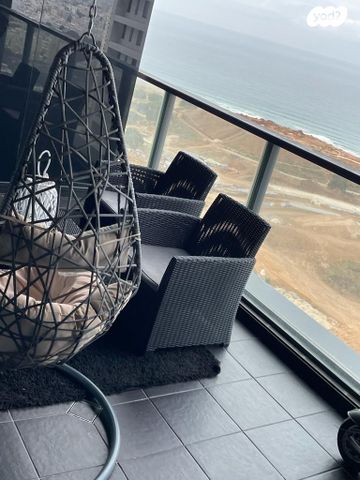 דירה, אריק איינשטיין, דרום חדש, פארק הים, בת ים