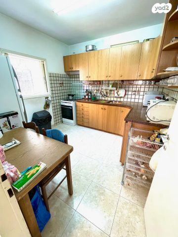 דירה, מרכז, הרצליה