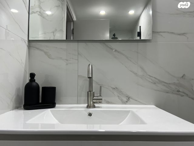 סאבלט, העוגן 4, מרינה, הרצליה