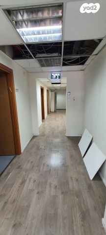 משרדים, כפר סבא