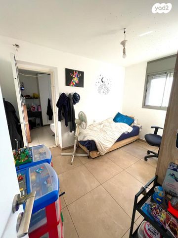 דירה, הנעורים, גן רש"ל, הרצליה