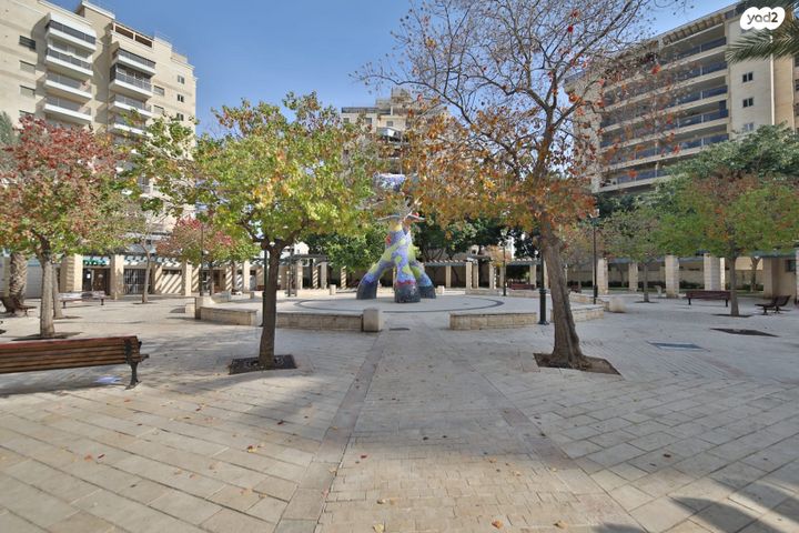 דירה, גבעת הרקפות, קרית ביאליק