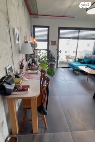 דירה, הרב יצחק ידידיה פרנקל, פלורנטין, תל אביב יפו