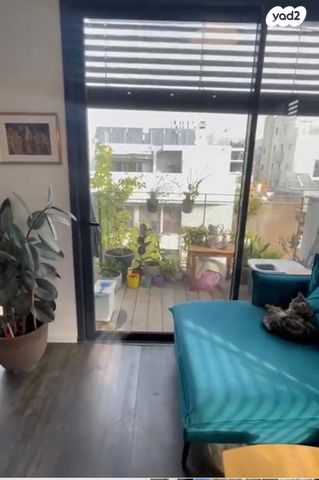 דירה, הרב יצחק ידידיה פרנקל, פלורנטין, תל אביב יפו