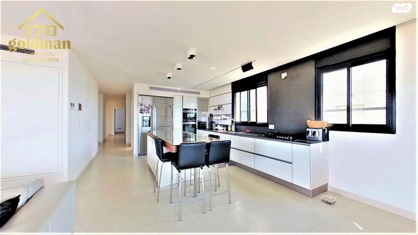 גג/ פנטהאוז, אייזק שטרן, תכנית ל', למד, תל אביב יפו