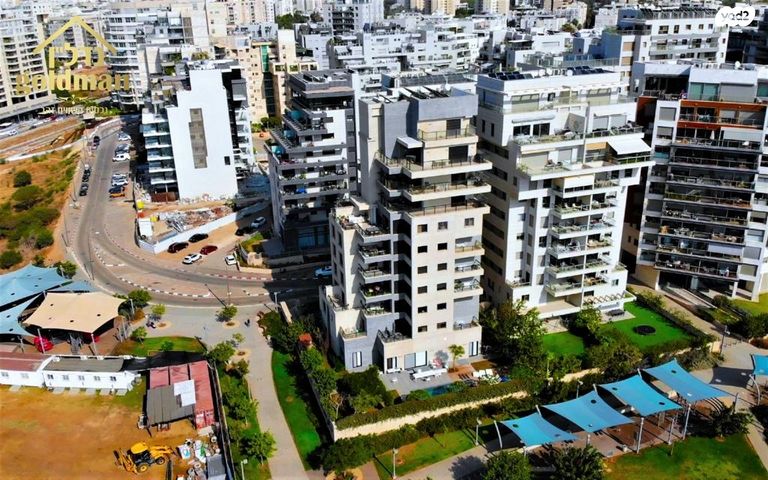 גג/ פנטהאוז, אייזק שטרן, תכנית ל', למד, תל אביב יפו