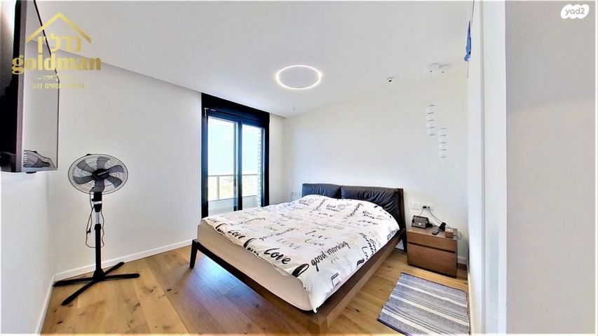 גג/ פנטהאוז, אייזק שטרן, תכנית ל', למד, תל אביב יפו