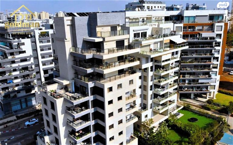 גג/ פנטהאוז, אייזק שטרן, תכנית ל', למד, תל אביב יפו