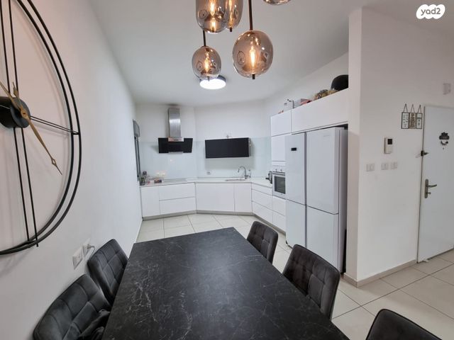 דירת גן, משה קהירי, רמות הרכס, באר שבע