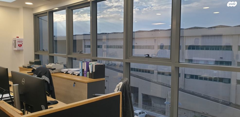 משרדים, ראש העין