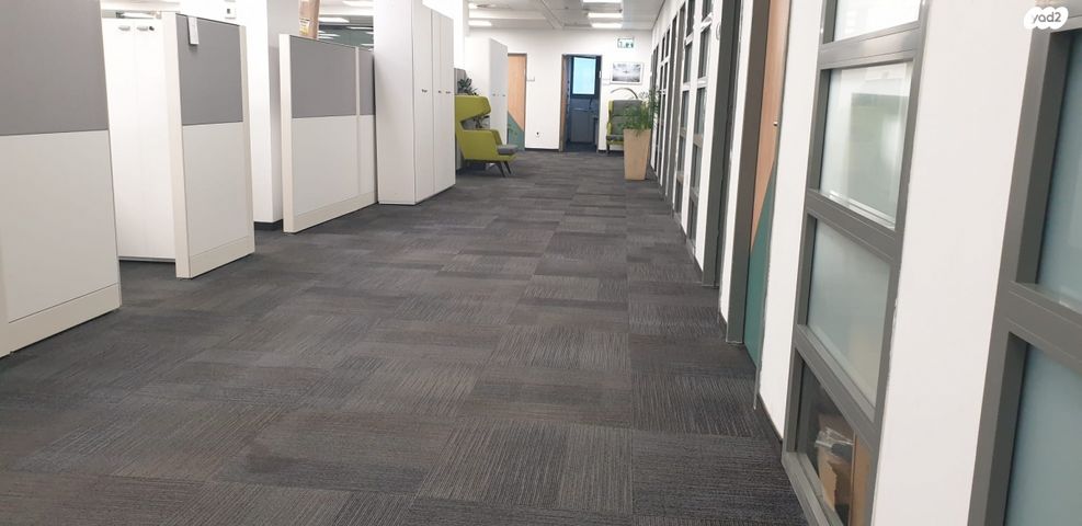 משרדים, ראש העין