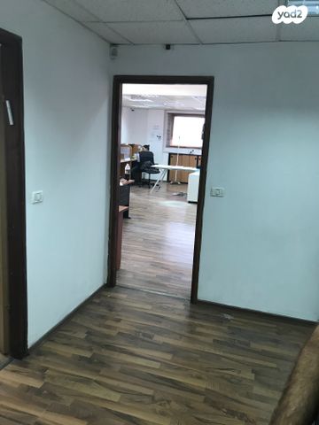 משרדים, דרך בן גוריון, נחלת גנים, רמת גן