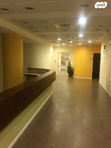 משרדים, דרך בן גוריון, נחלת גנים, רמת גן