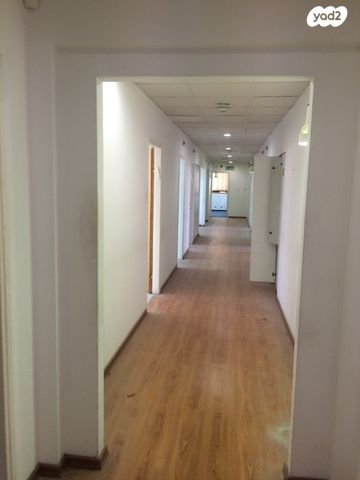 משרדים, דרך בן גוריון, נחלת גנים, רמת גן