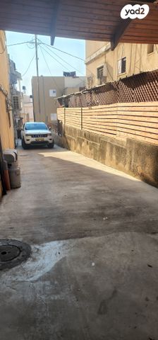 בניין מגורים, כרם אל ג'מאל, שאר העיר, נצרת