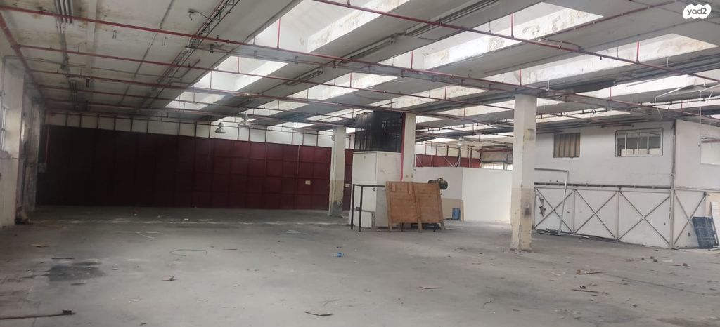 מבני תעשיה, עין ורד, עין ורד