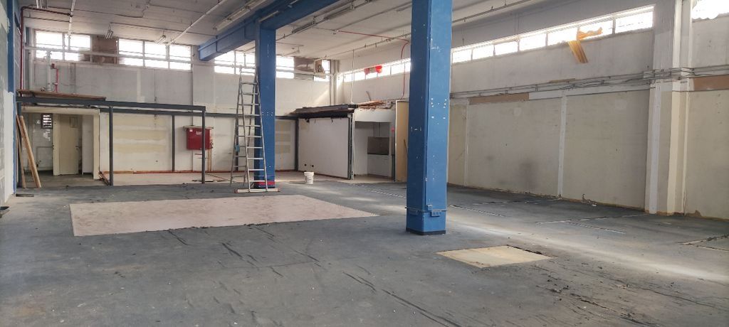 מבני תעשיה, עין ורד, עין ורד