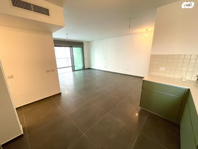 דירה, מרכז, הרצליה