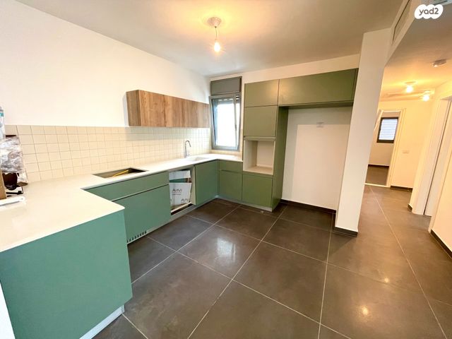 דירה, מרכז, הרצליה