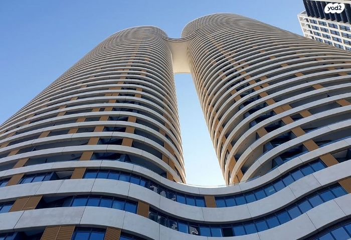 דירה, דרך מנחם בגין 158, מונטיפיורי, הרכבת, תל אביב יפו