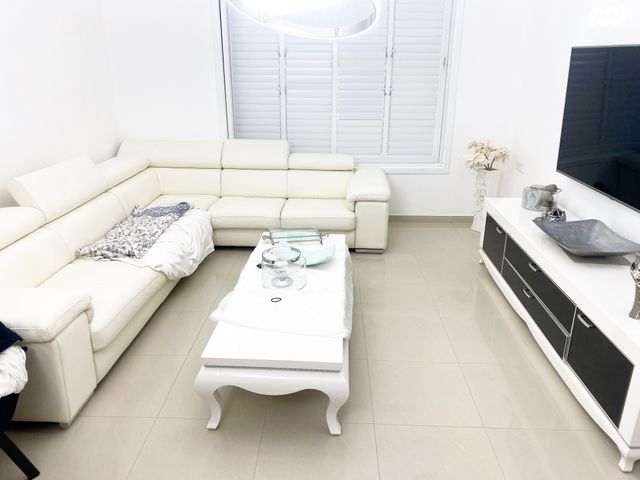 דירה, שדרות בנימין, רמת חן ובן ציון, נתניה