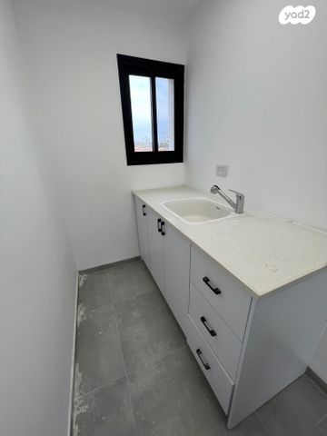 משרדים, שדרות אח"י אילת, קרית חיים מזרחית, חיפה