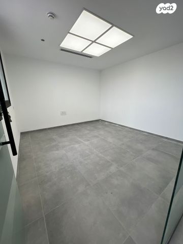 משרדים, שדרות אח"י אילת, קרית חיים מזרחית, חיפה