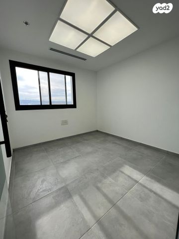 משרדים, שדרות אח"י אילת, קרית חיים מזרחית, חיפה