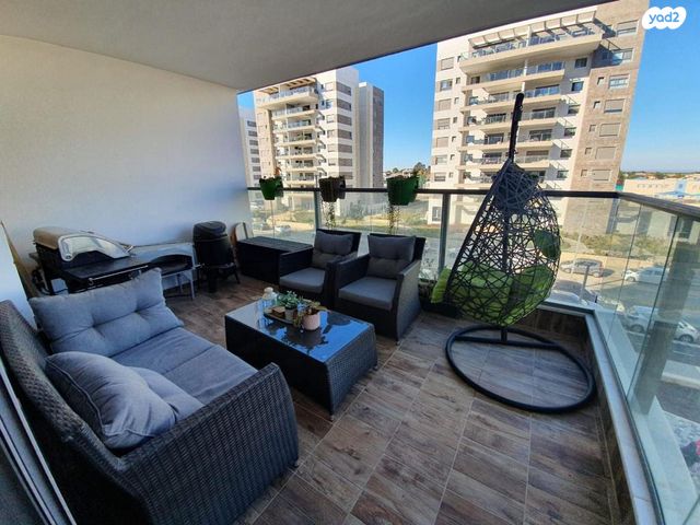 דירה, שרונה, כפר יונה