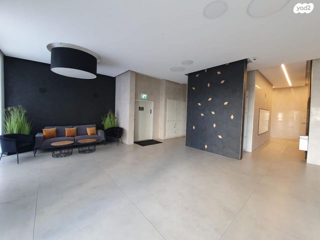 דירה, שרונה, כפר יונה