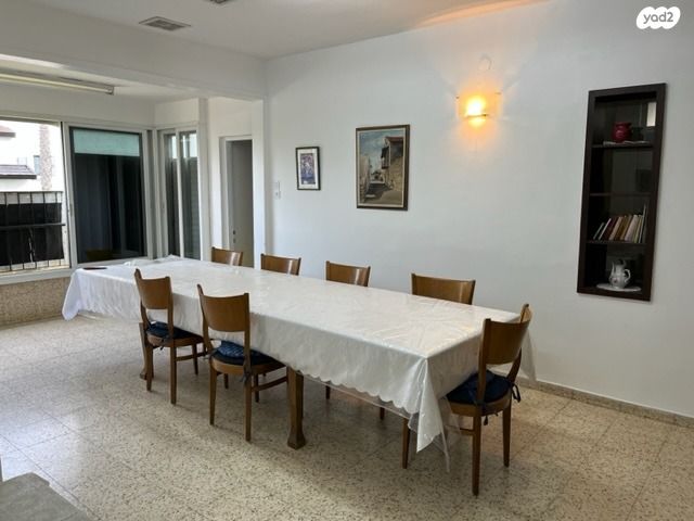 גג/ פנטהאוז, הותיקה, קרית אונו