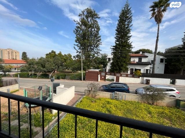 גג/ פנטהאוז, הותיקה, קרית אונו