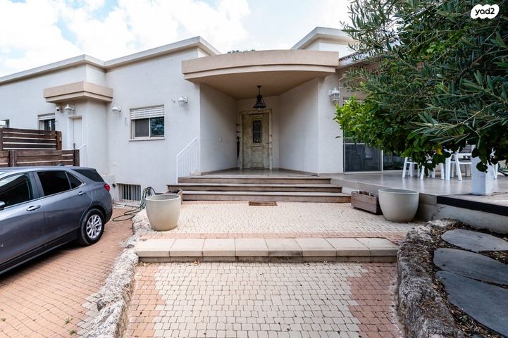 בית פרטי/ קוטג', הקורל, בנימינה גבעת עדה