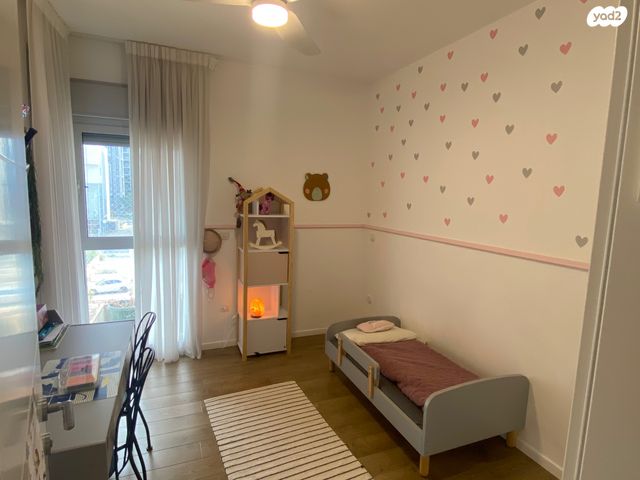 דירה, חנה רובינא, מרכז, הרצליה